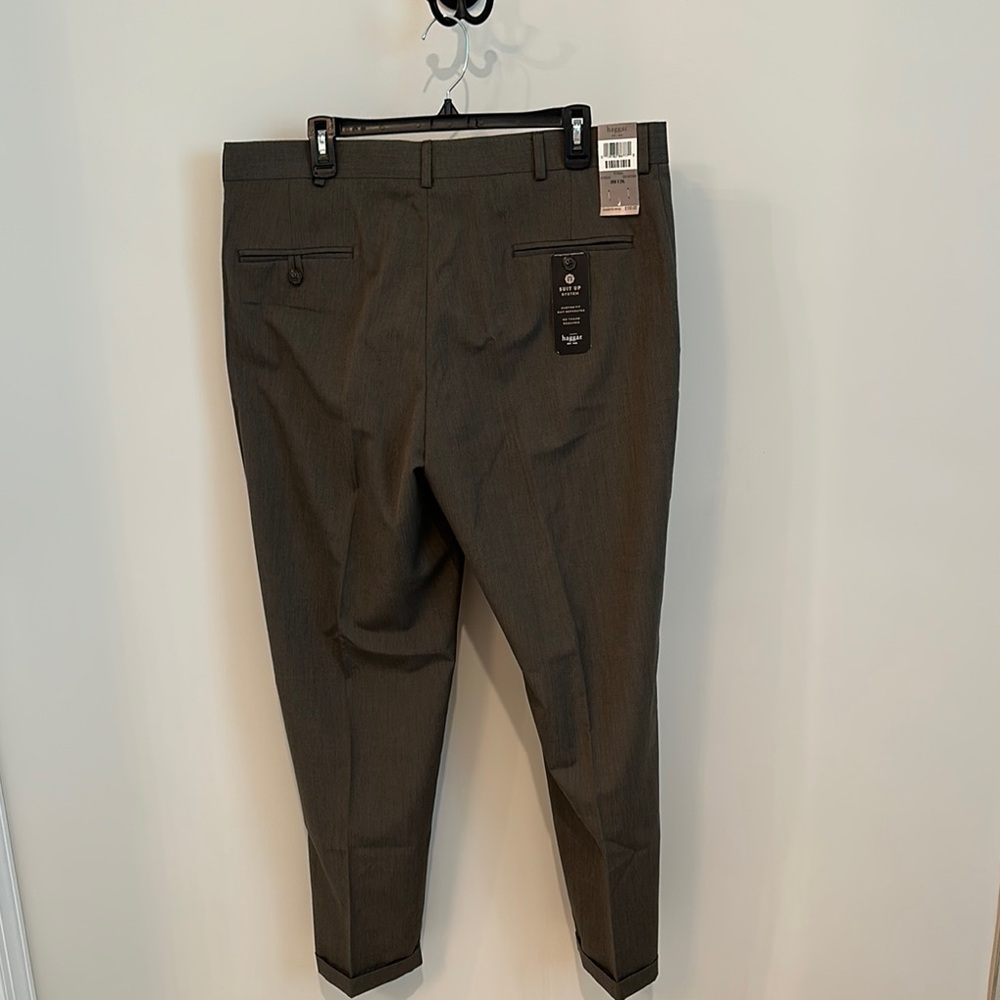 Haggar Men's Dark Brown Dress Pants